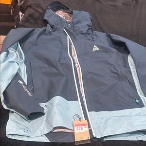 GORE-TEX Navy and Sky Blue Hooded Jacket